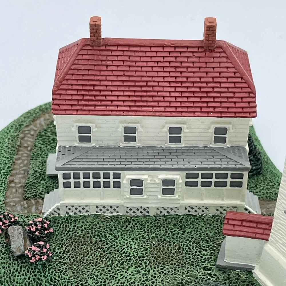 Sandy Hook Lighthouse.-‎ Danbury Mint Historic American Lighthouse Figure 1993
